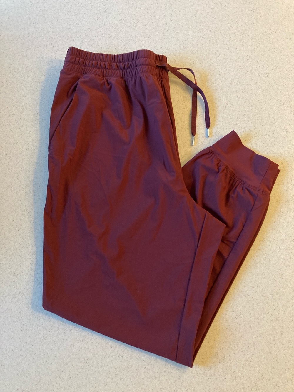 SleekTech by Old Navy Burgundy Elastic Waist Jogger Pants Women Size Large